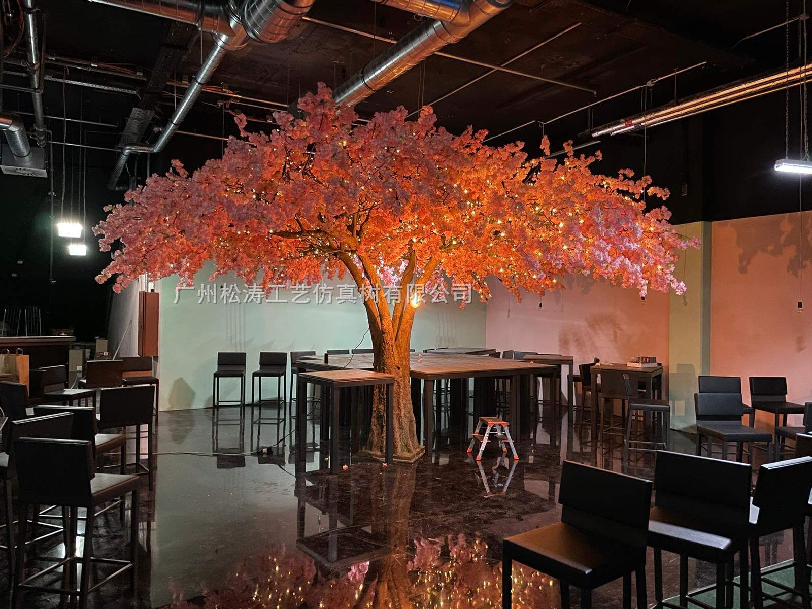 美國連鎖西餐廳仿真大型櫻花樹項目